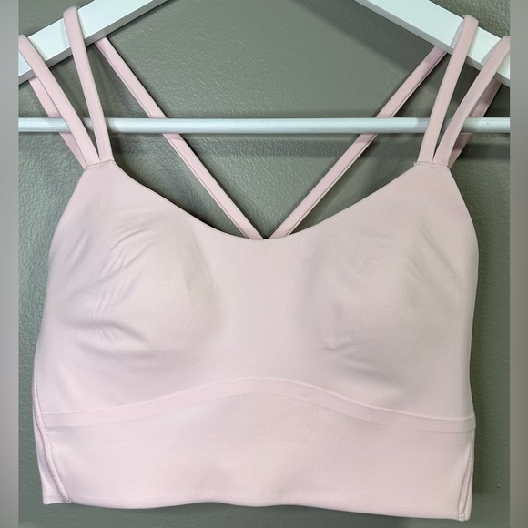 Lululemon Like A Cloud Bra B/C Cup in Strawberry Milkshake Size 6 - Picture 3 of 5